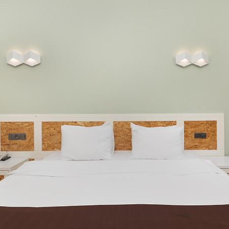 Iveria Inn Hotel Tbilisi Esterno foto
