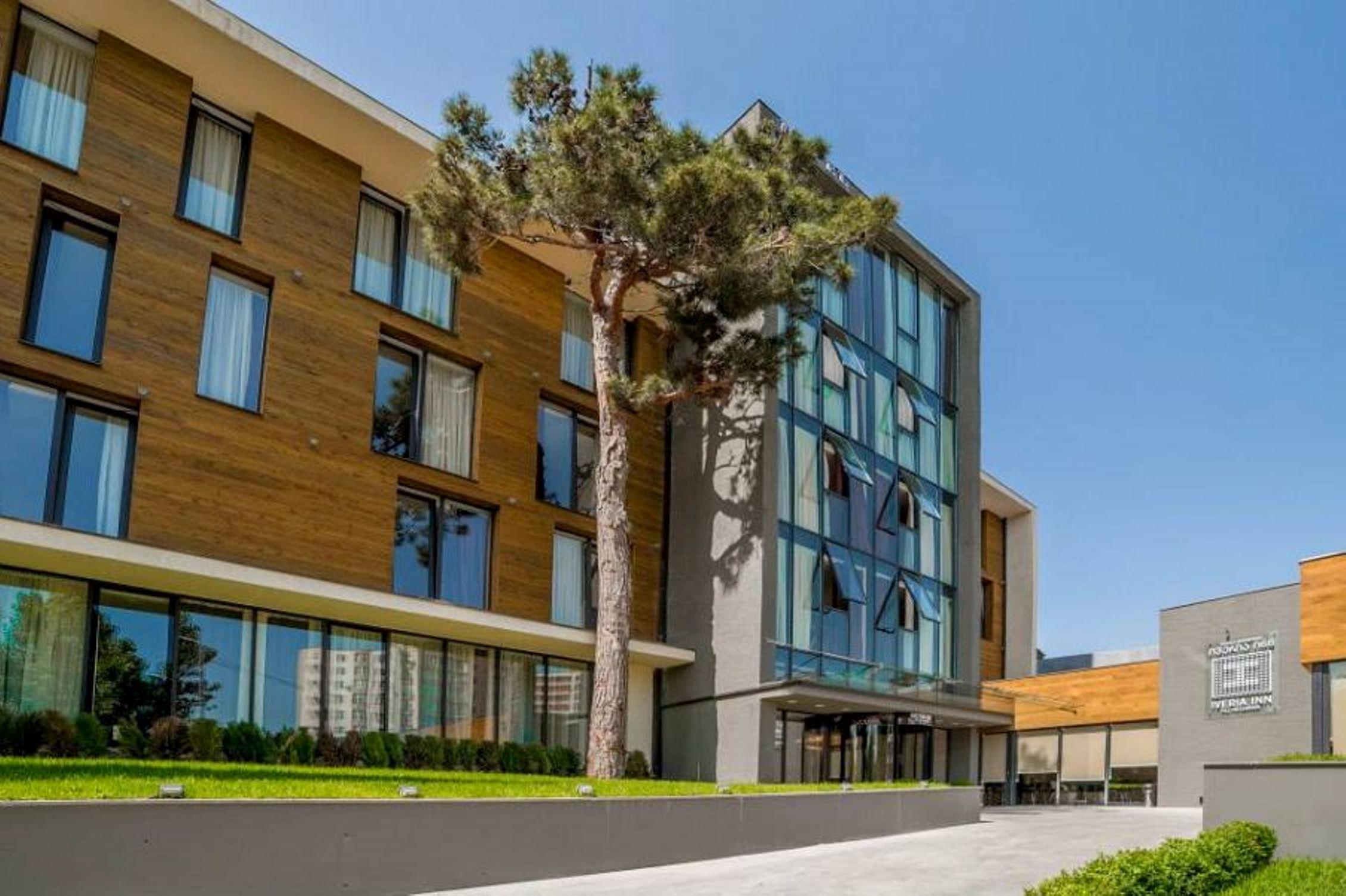 Iveria Inn Hotel Tbilisi Esterno foto