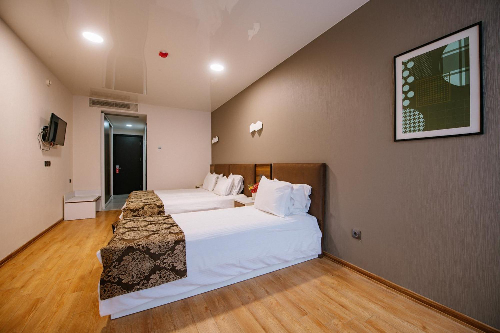 Iveria Inn Hotel Tbilisi Camera foto